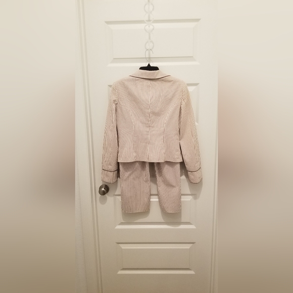 To the Max Jacket and Capri Pants Set, EUC, Size 6 - Picture 4 of 4